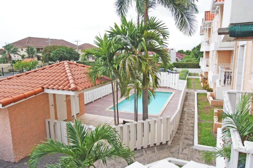 Finest Accommodation Marley Manor Apt # 513 Ground Floor 6 Marley Rd Kgn 6 Kingston Zewnętrze zdjęcie
