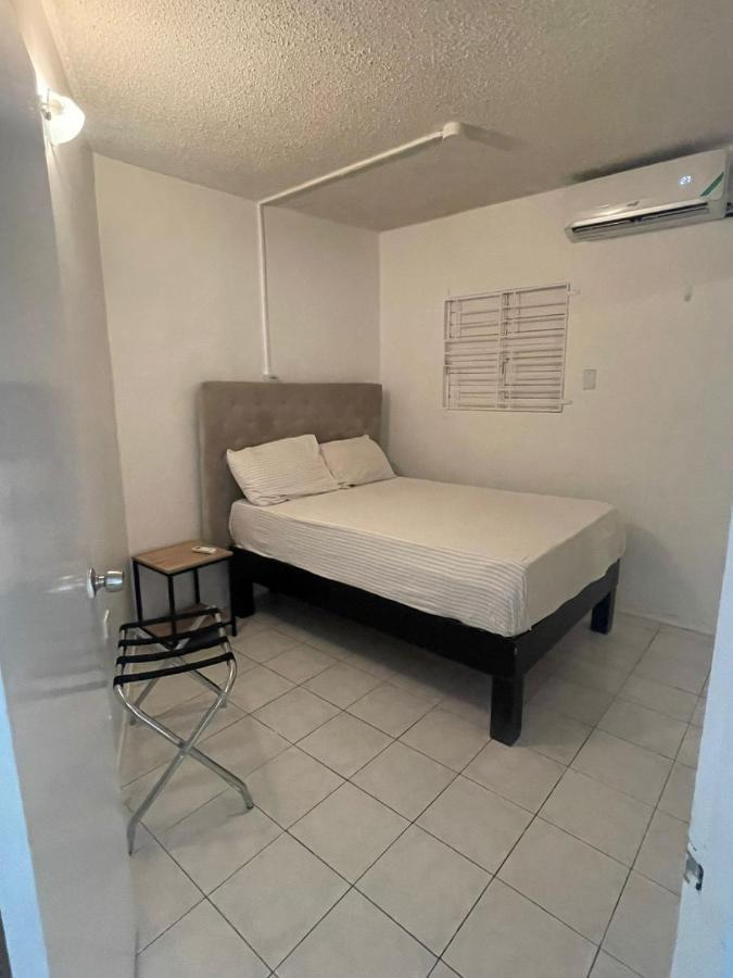 Finest Accommodation Marley Manor Apt # 513 Ground Floor 6 Marley Rd Kgn 6 Kingston Zewnętrze zdjęcie