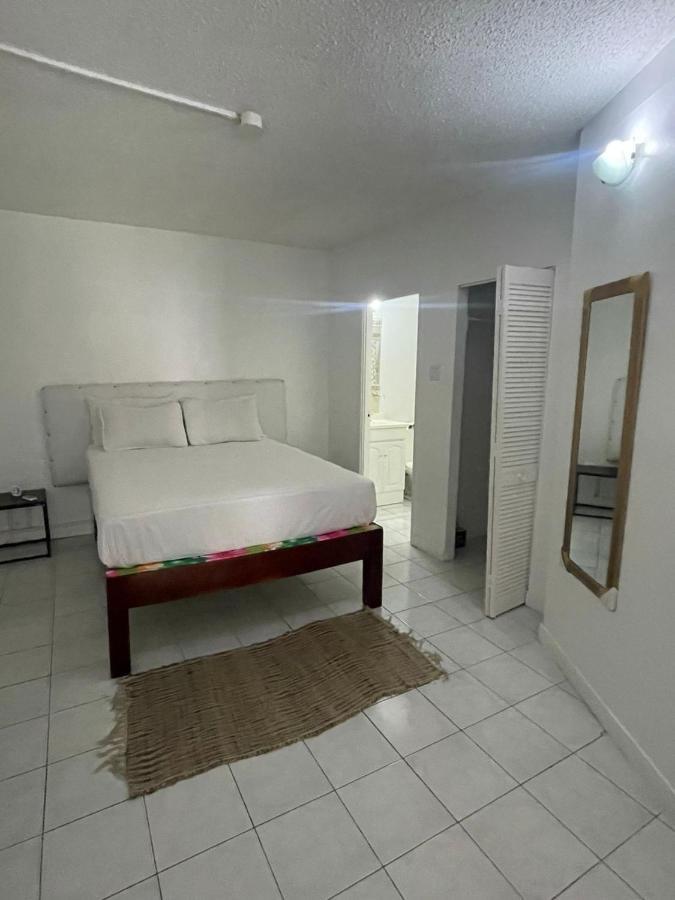 Finest Accommodation Marley Manor Apt # 513 Ground Floor 6 Marley Rd Kgn 6 Kingston Zewnętrze zdjęcie