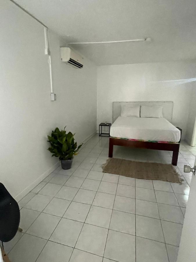 Finest Accommodation Marley Manor Apt # 513 Ground Floor 6 Marley Rd Kgn 6 Kingston Zewnętrze zdjęcie